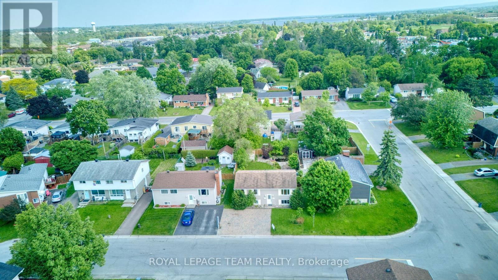 254 WILFRED CRESCENT Image 36