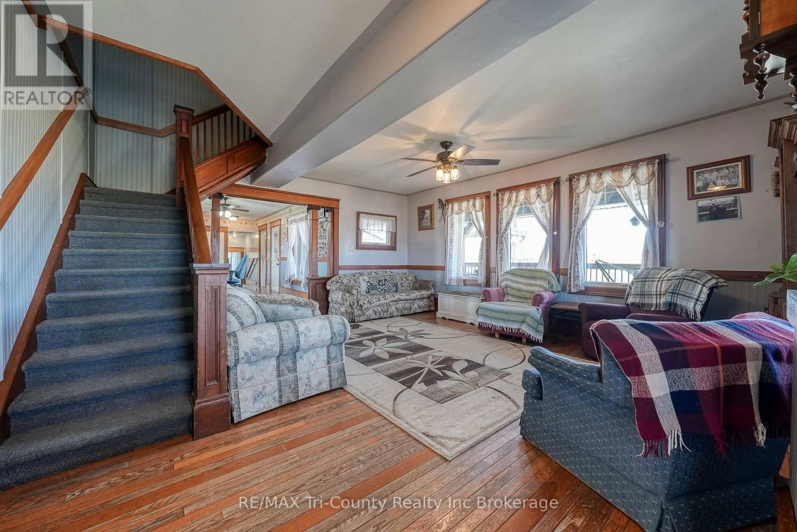 9693 CULLODEN ROAD Image 14