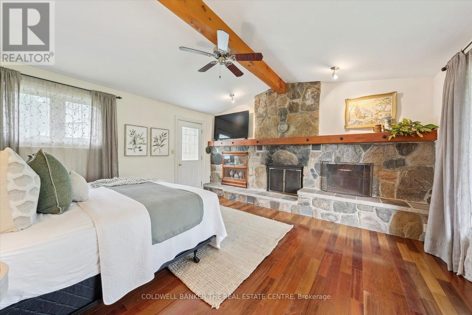798213 3RD LINE Image 30