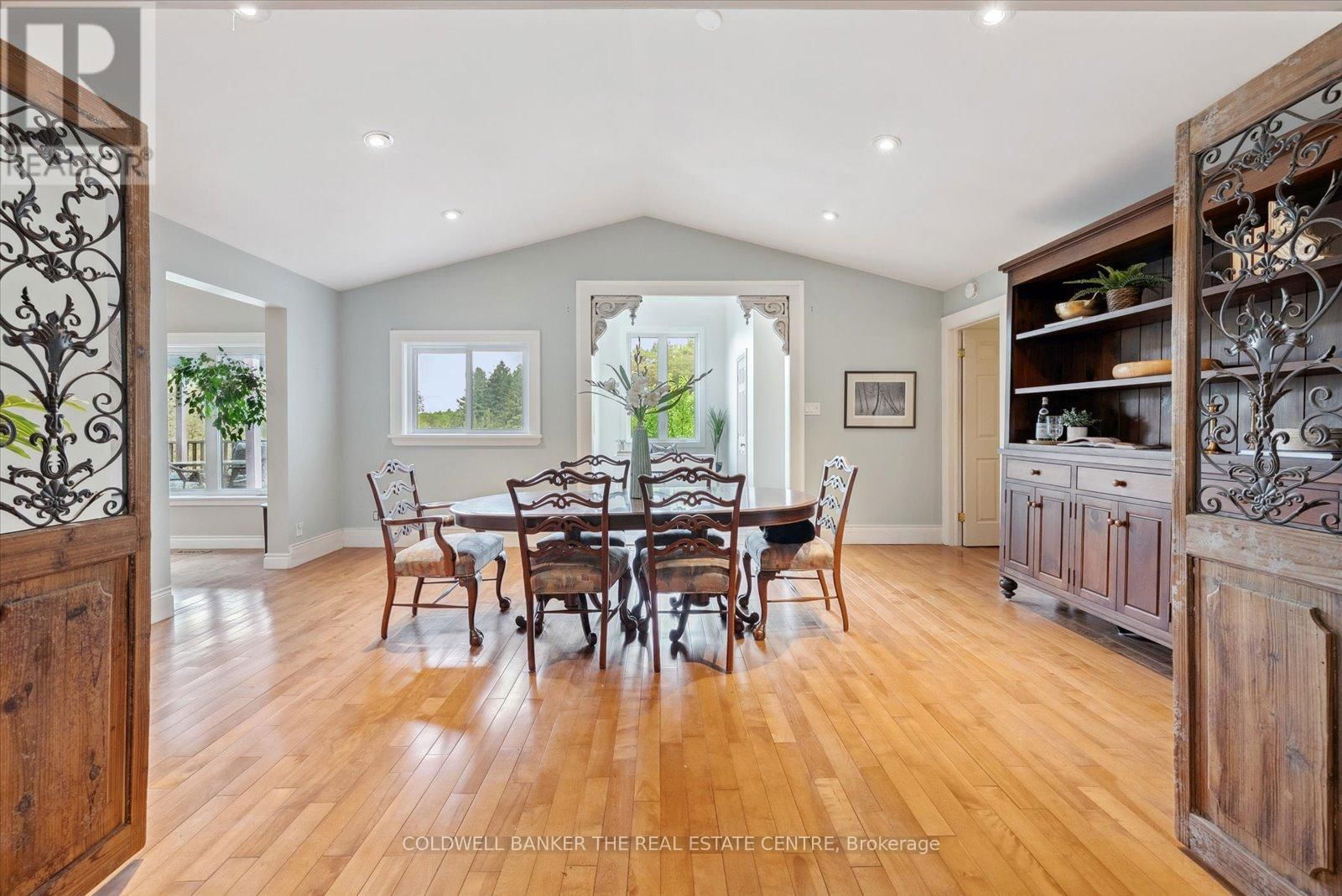 798213 3RD LINE Image 8