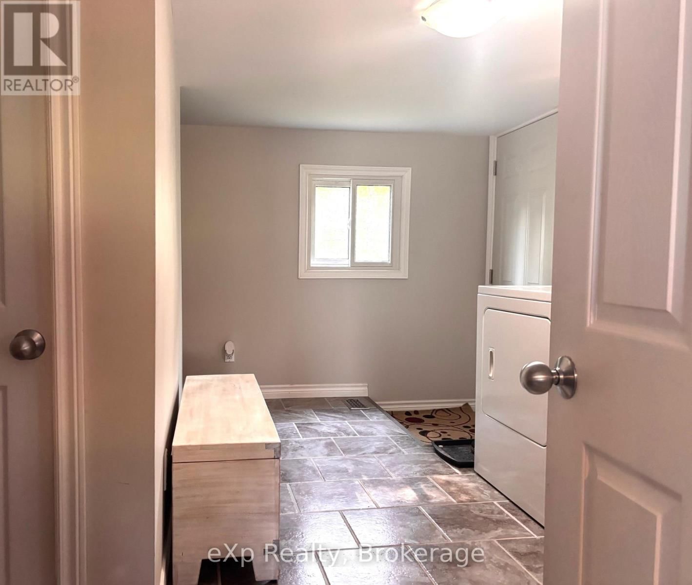 254 16TH STREET Image 23