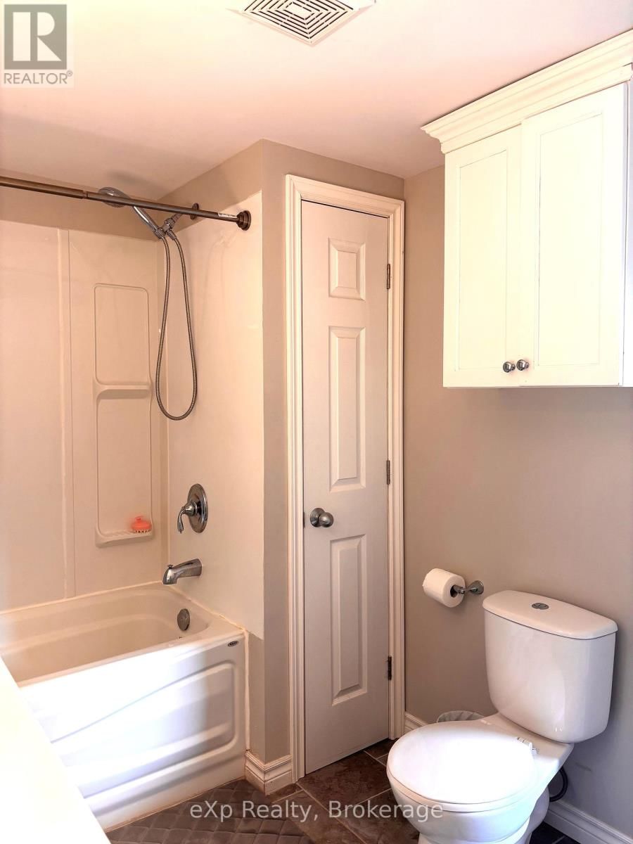 254 16TH STREET Image 26