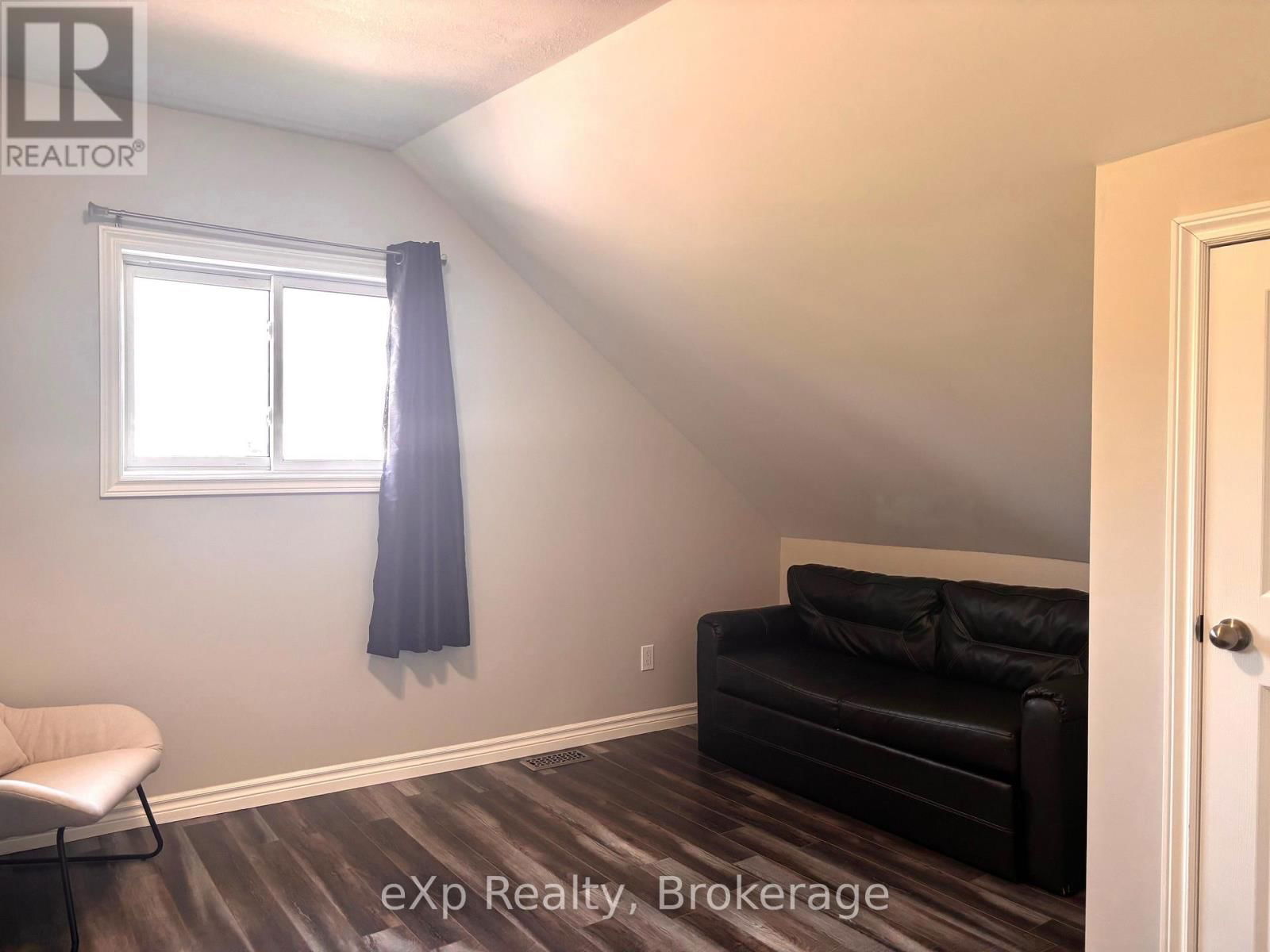 254 16TH STREET Image 36