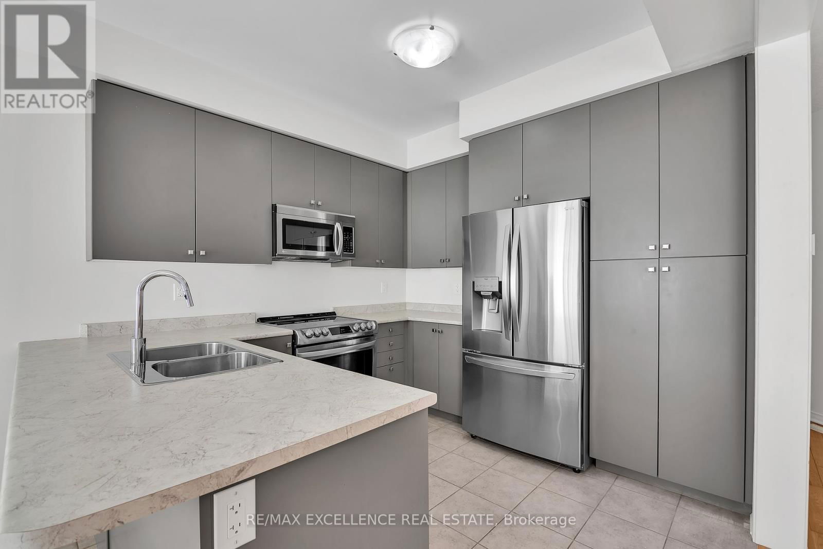 12 WHITHORN CRESCENT Image 14
