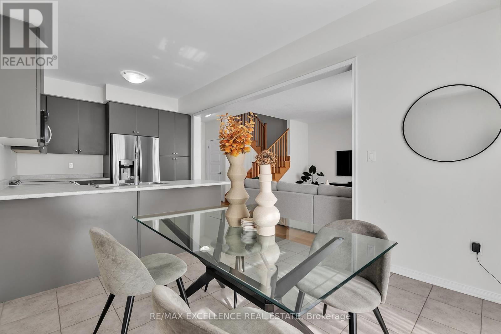 12 WHITHORN CRESCENT Image 16