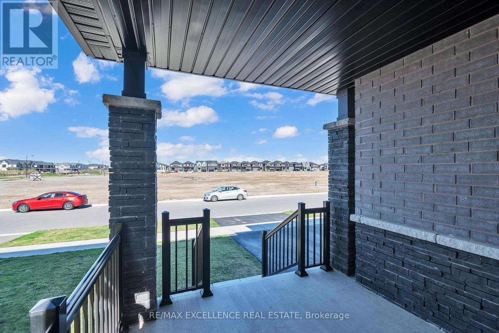 12 WHITHORN CRESCENT Image 5