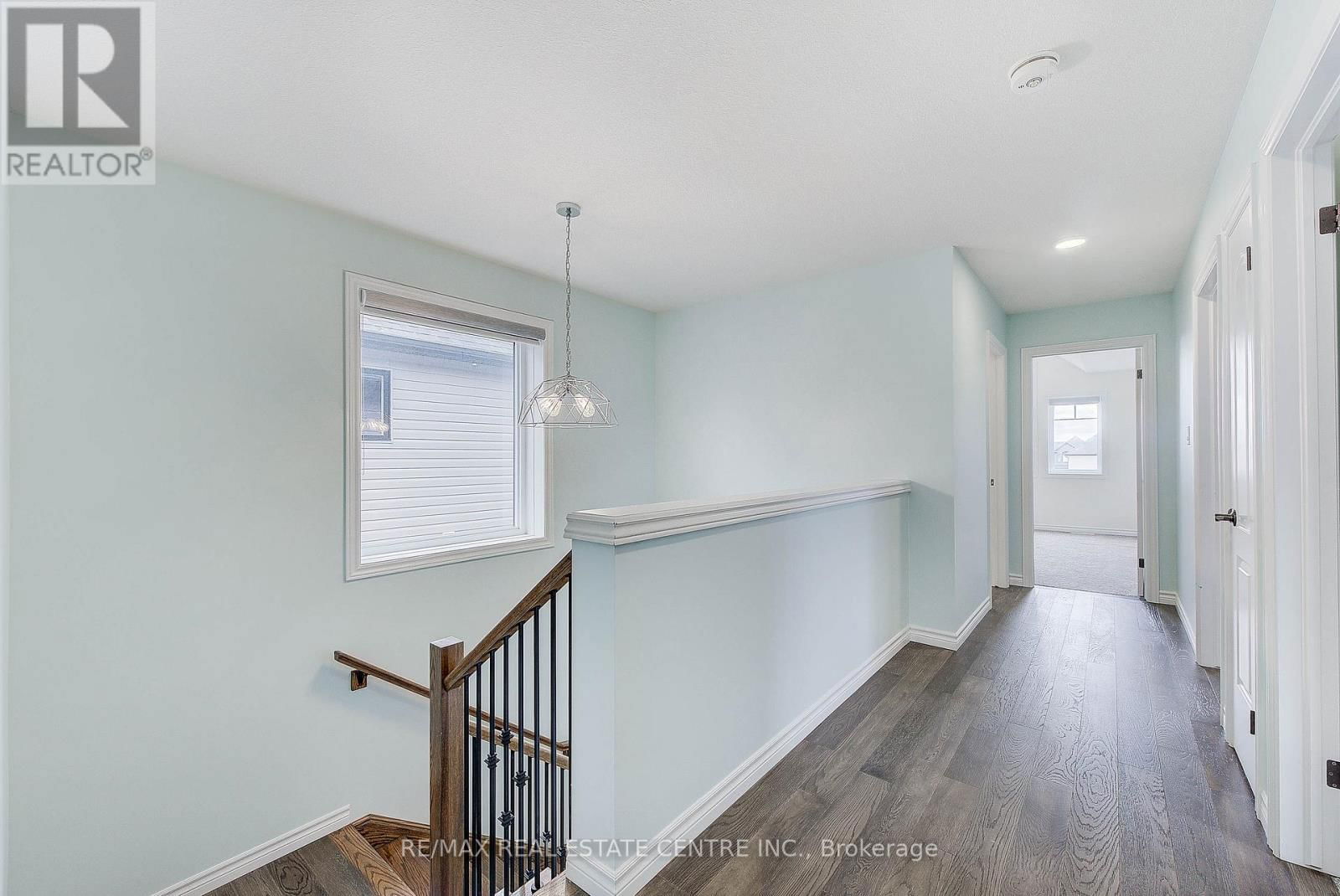 1600 NOAH BEND Image 23