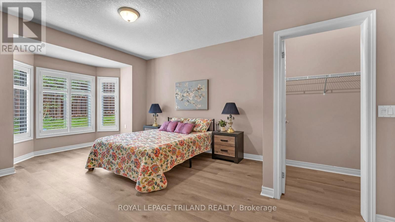28 - 1574 RICHMOND STREET Image 15