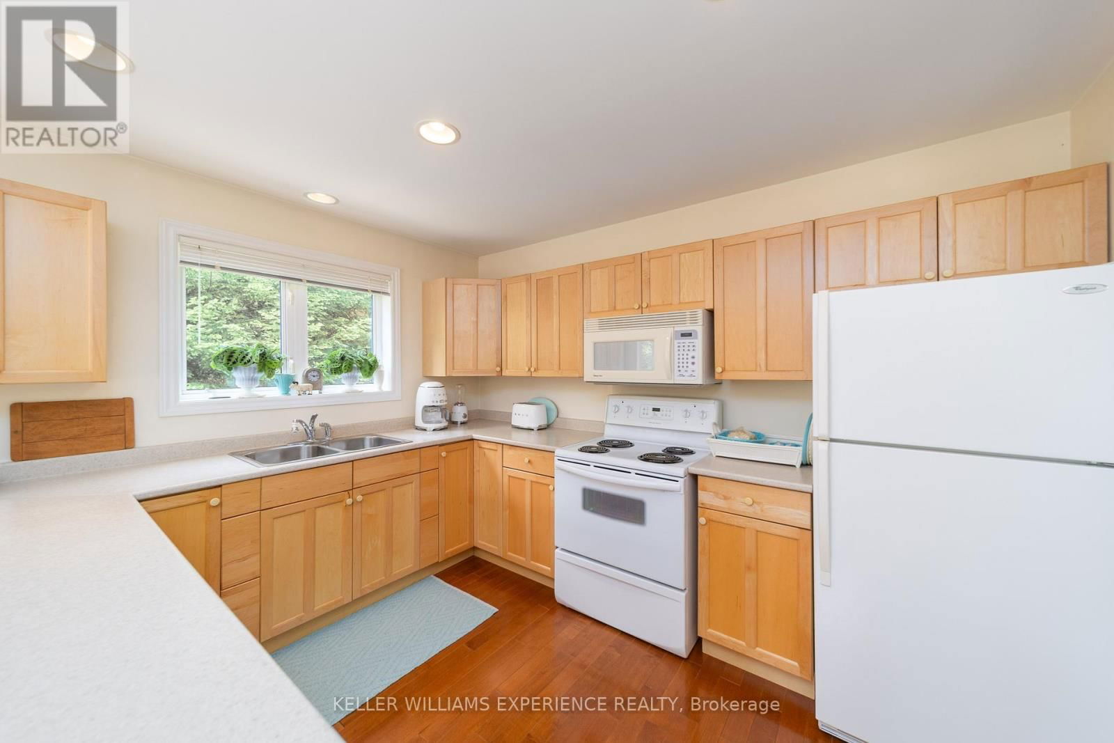 1065 FORRESTER TRAIL Image 11
