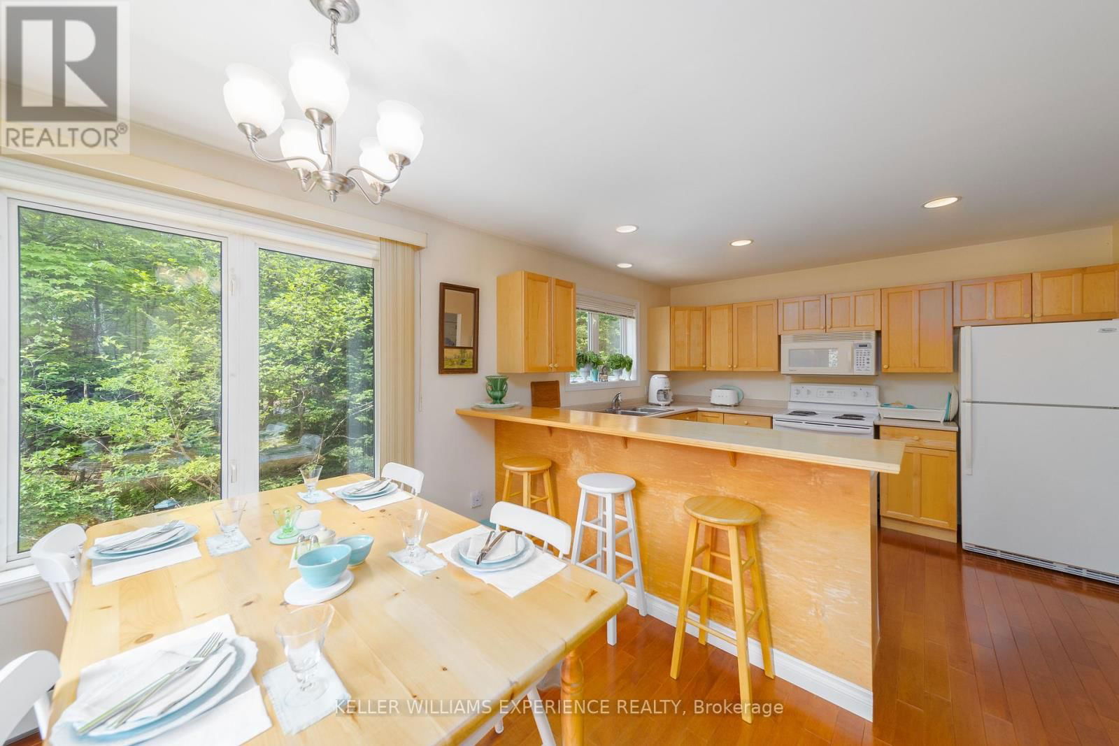 1065 FORRESTER TRAIL Image 9
