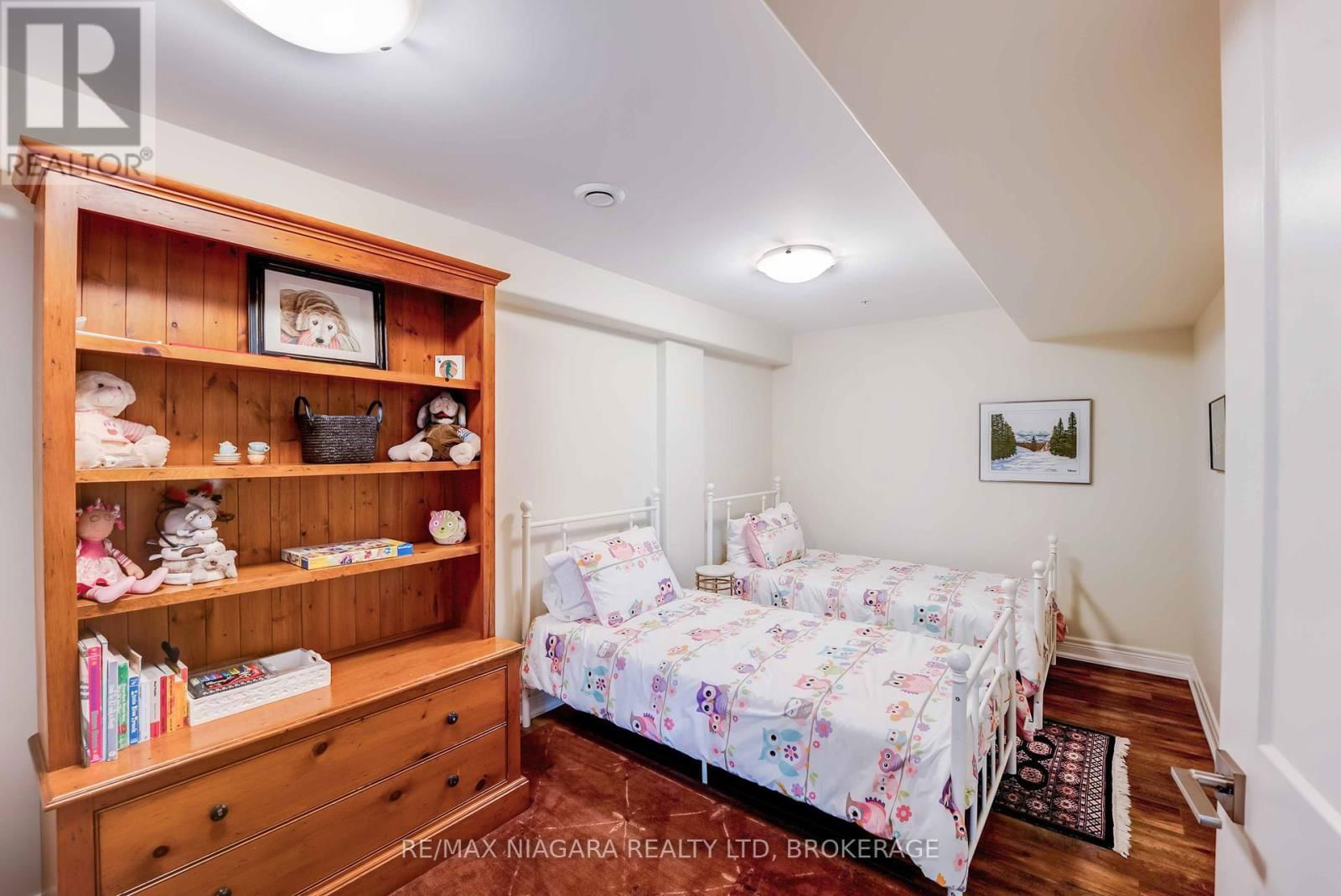 28 RIDGEVIEW CRESCENT Image 34