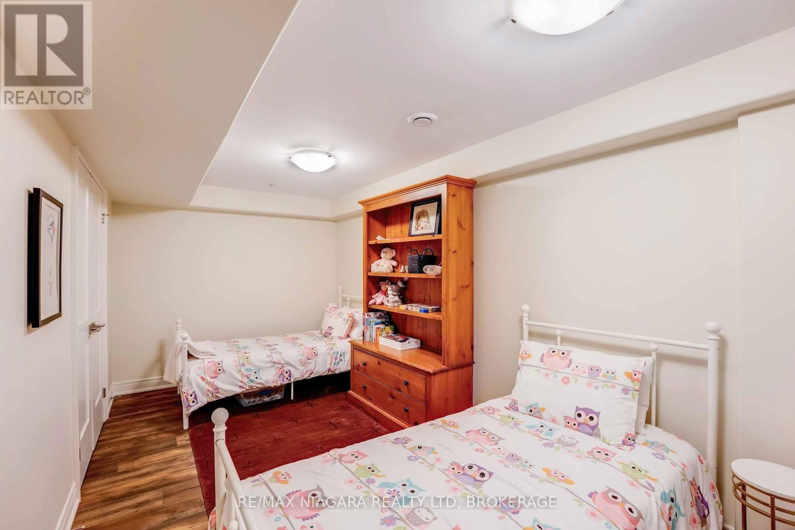 28 RIDGEVIEW CRESCENT Image 35