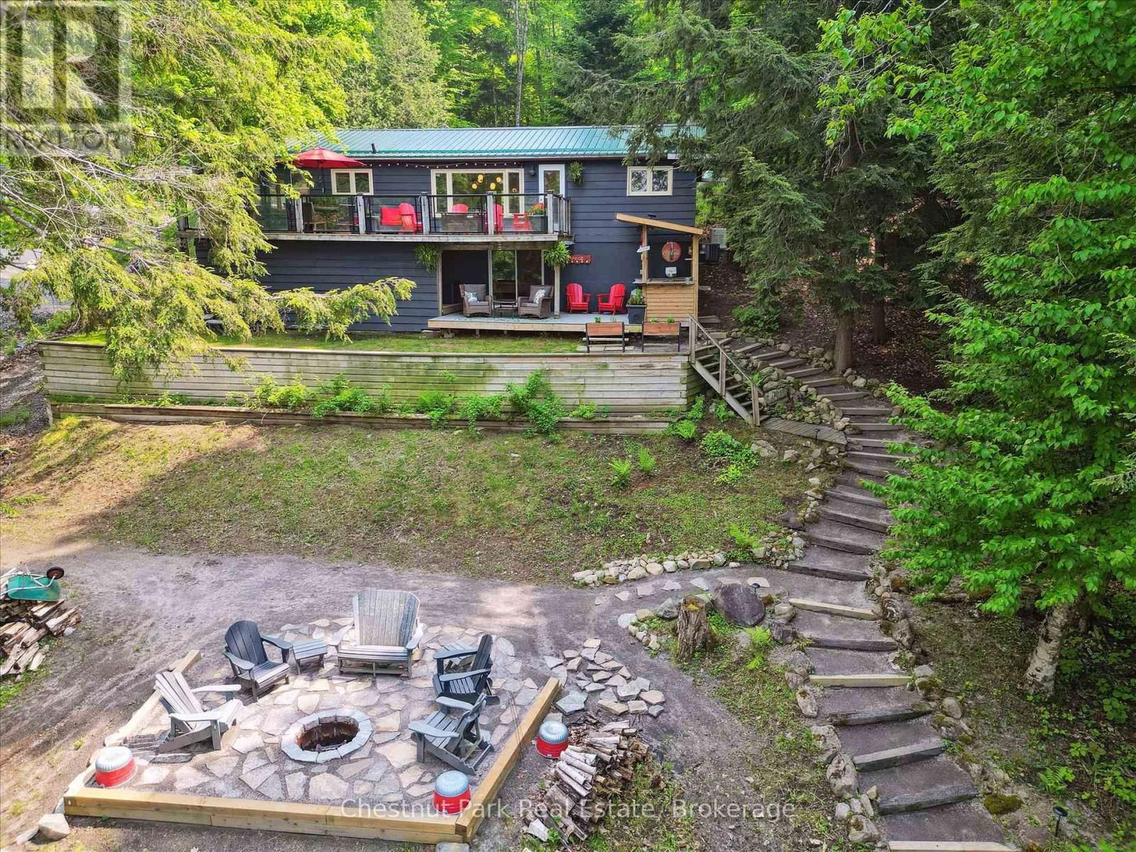 218 NORTH DRIVE Image 42