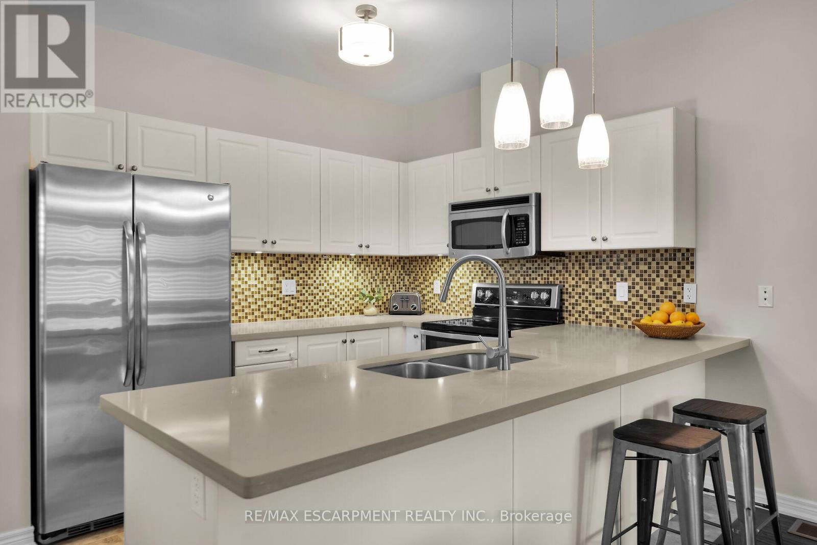 19 NISBET BOULEVARD Image 13