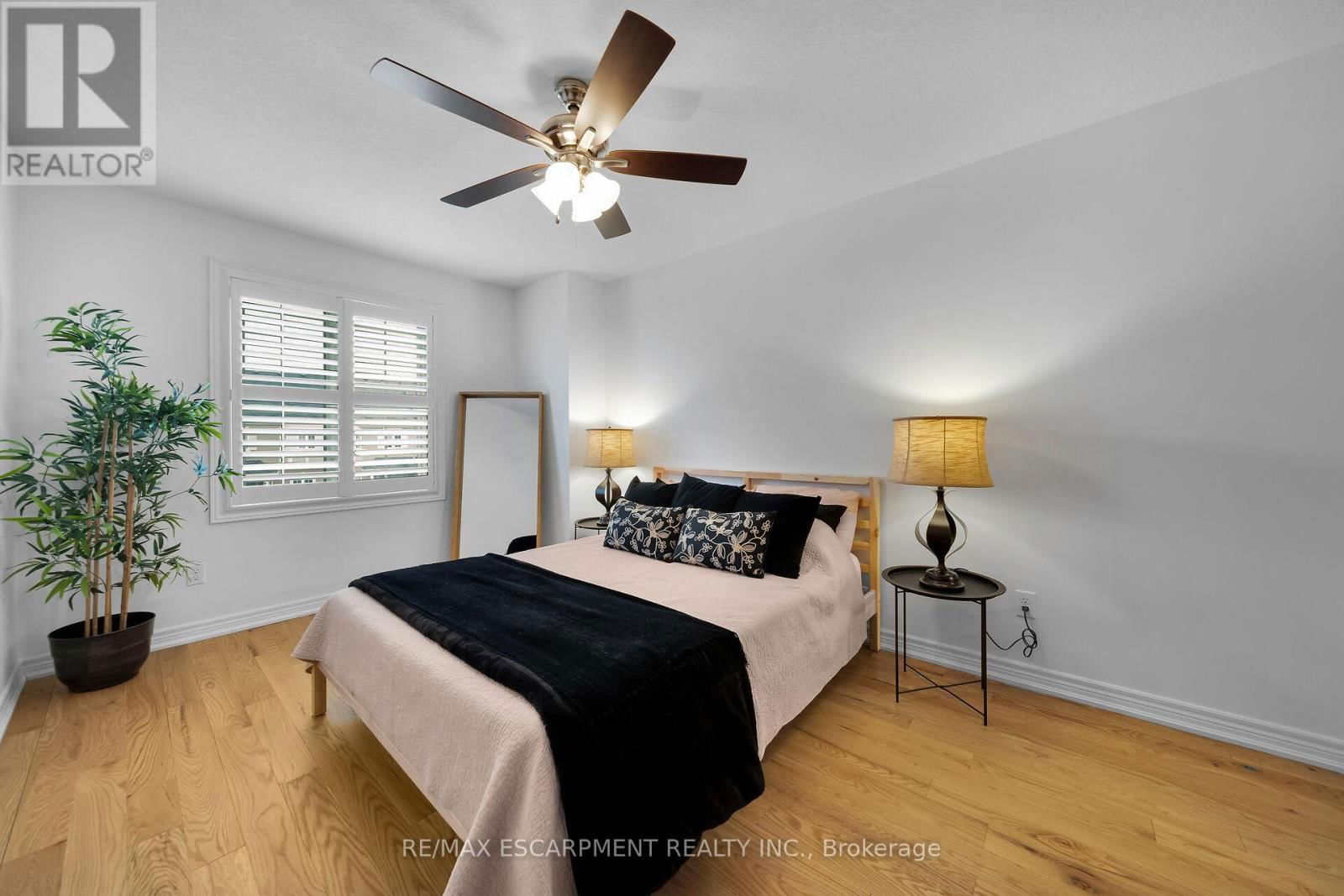 19 NISBET BOULEVARD Image 28
