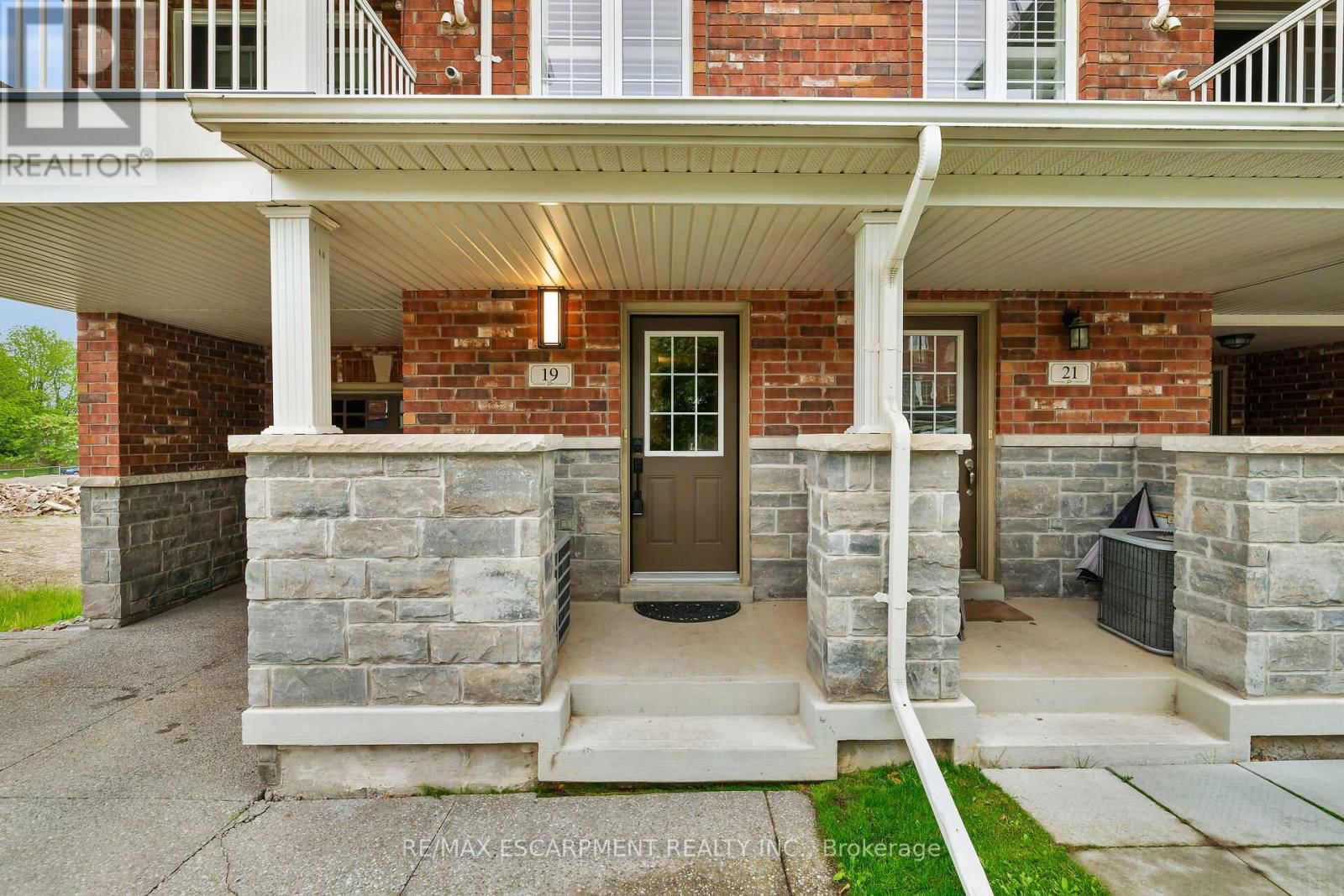 19 NISBET BOULEVARD Image 37