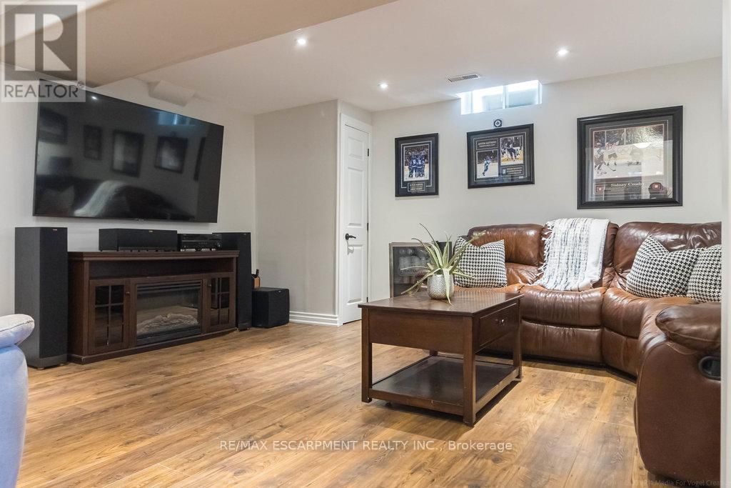47 RYANS WAY Image 32