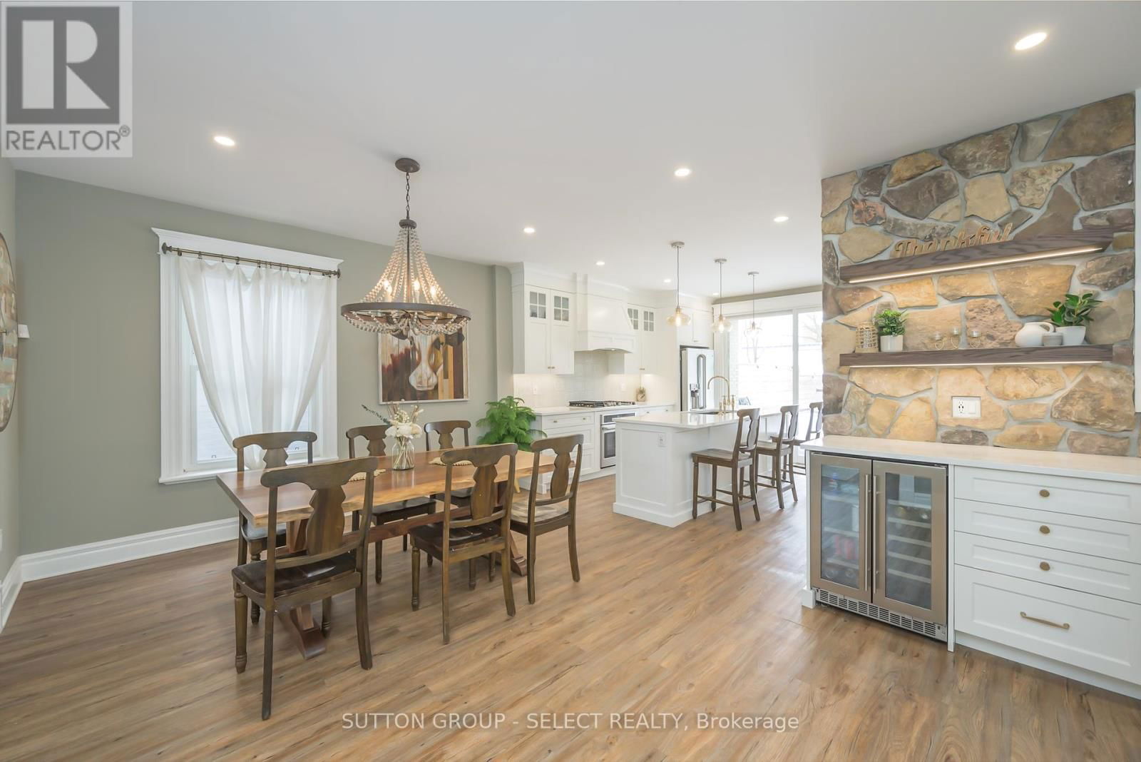 558 PRINCESS AVENUE Image 11