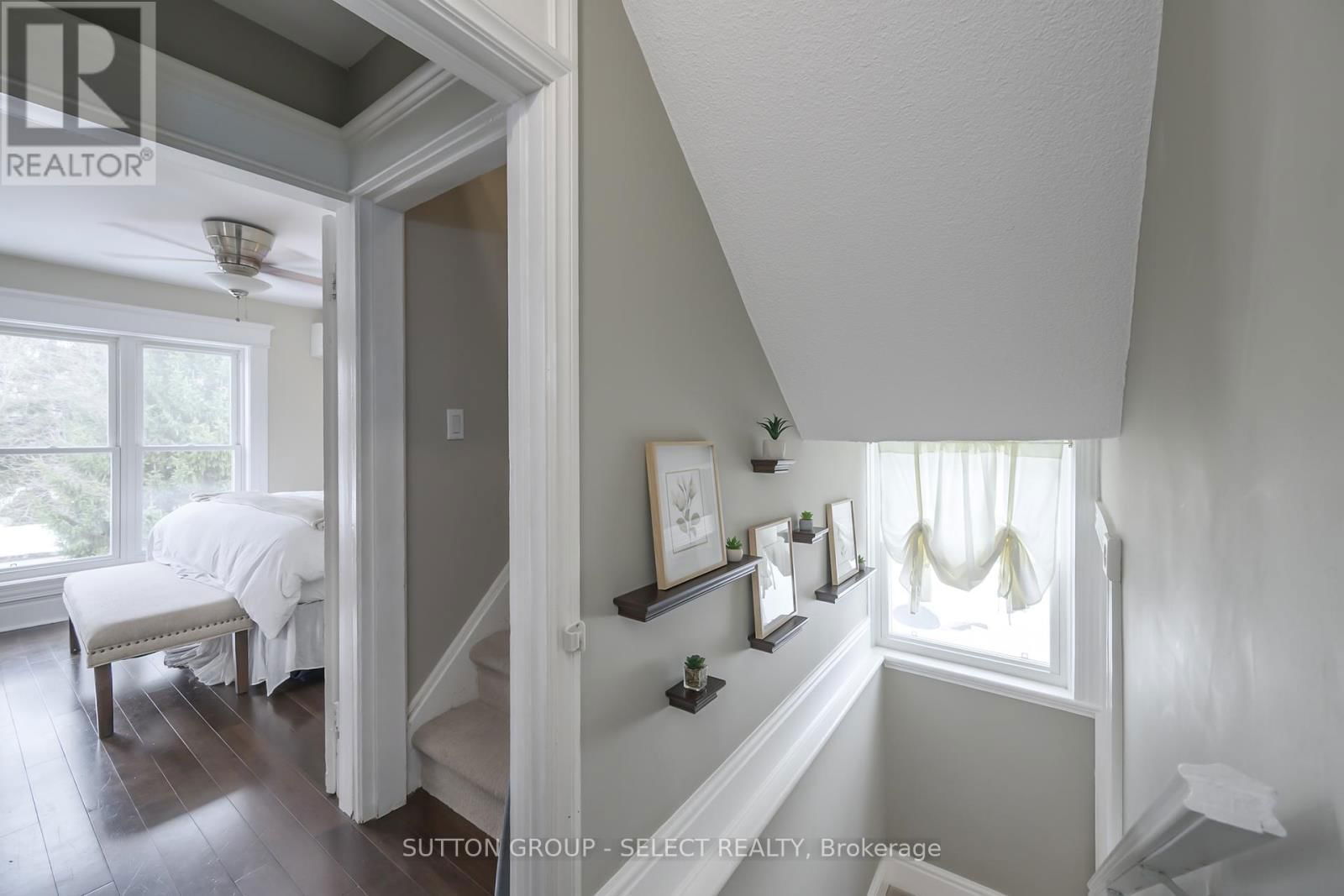 558 PRINCESS AVENUE Image 17