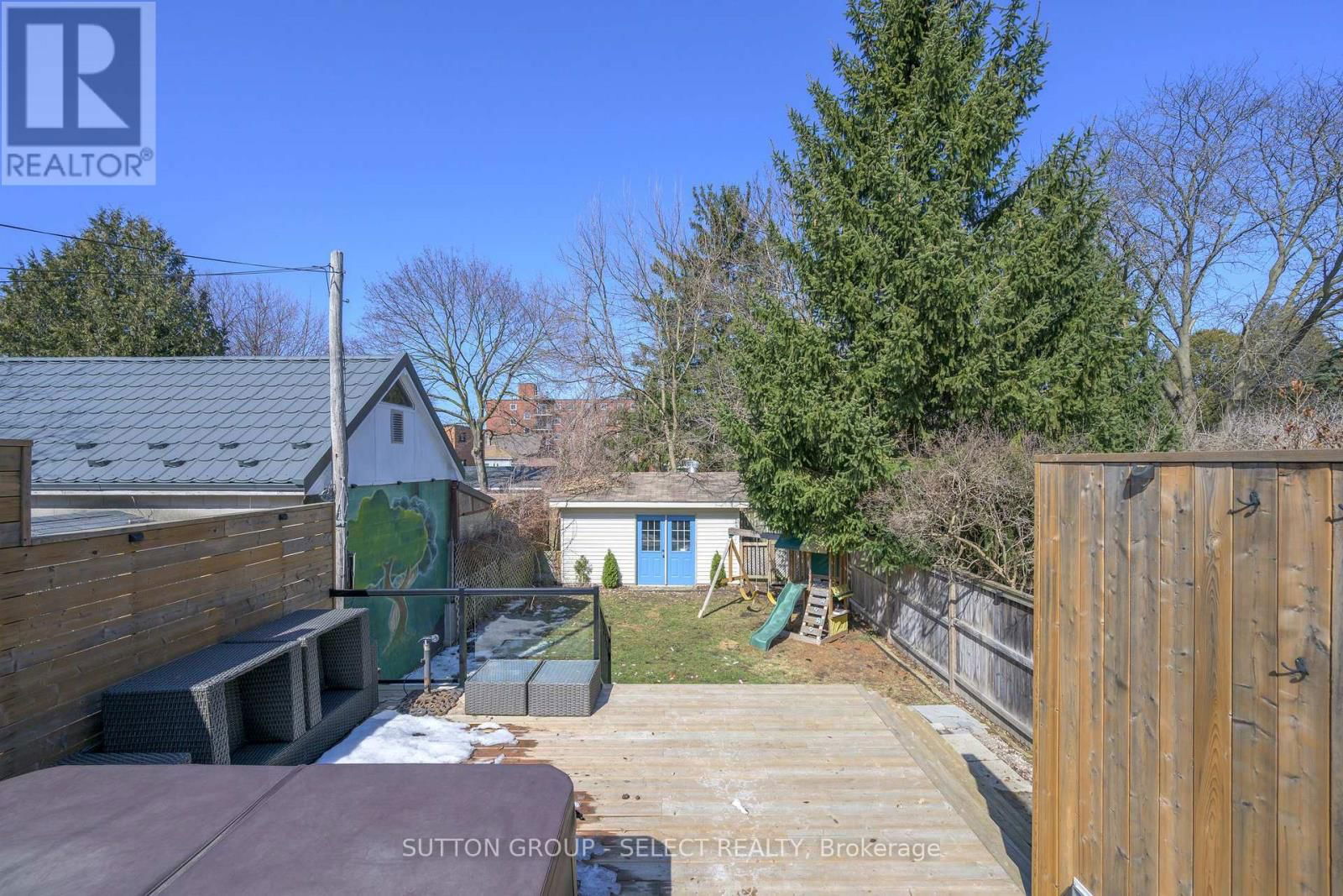 558 PRINCESS AVENUE Image 39