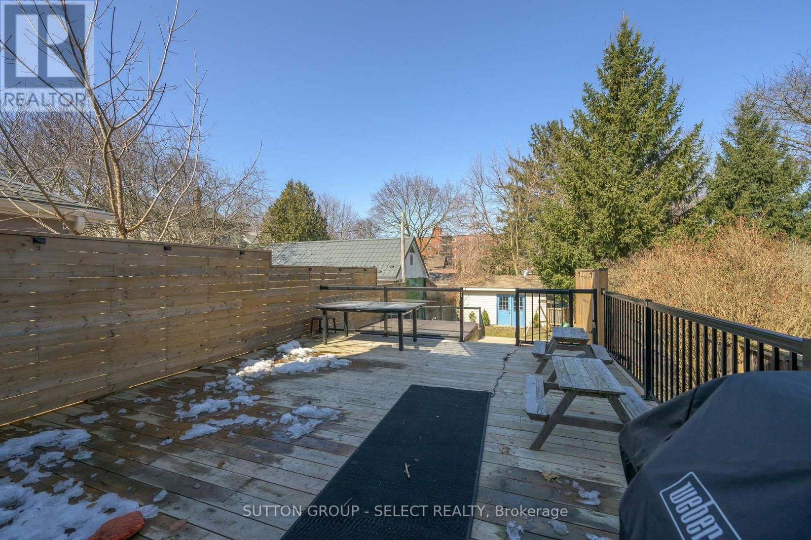 558 PRINCESS AVENUE Image 40