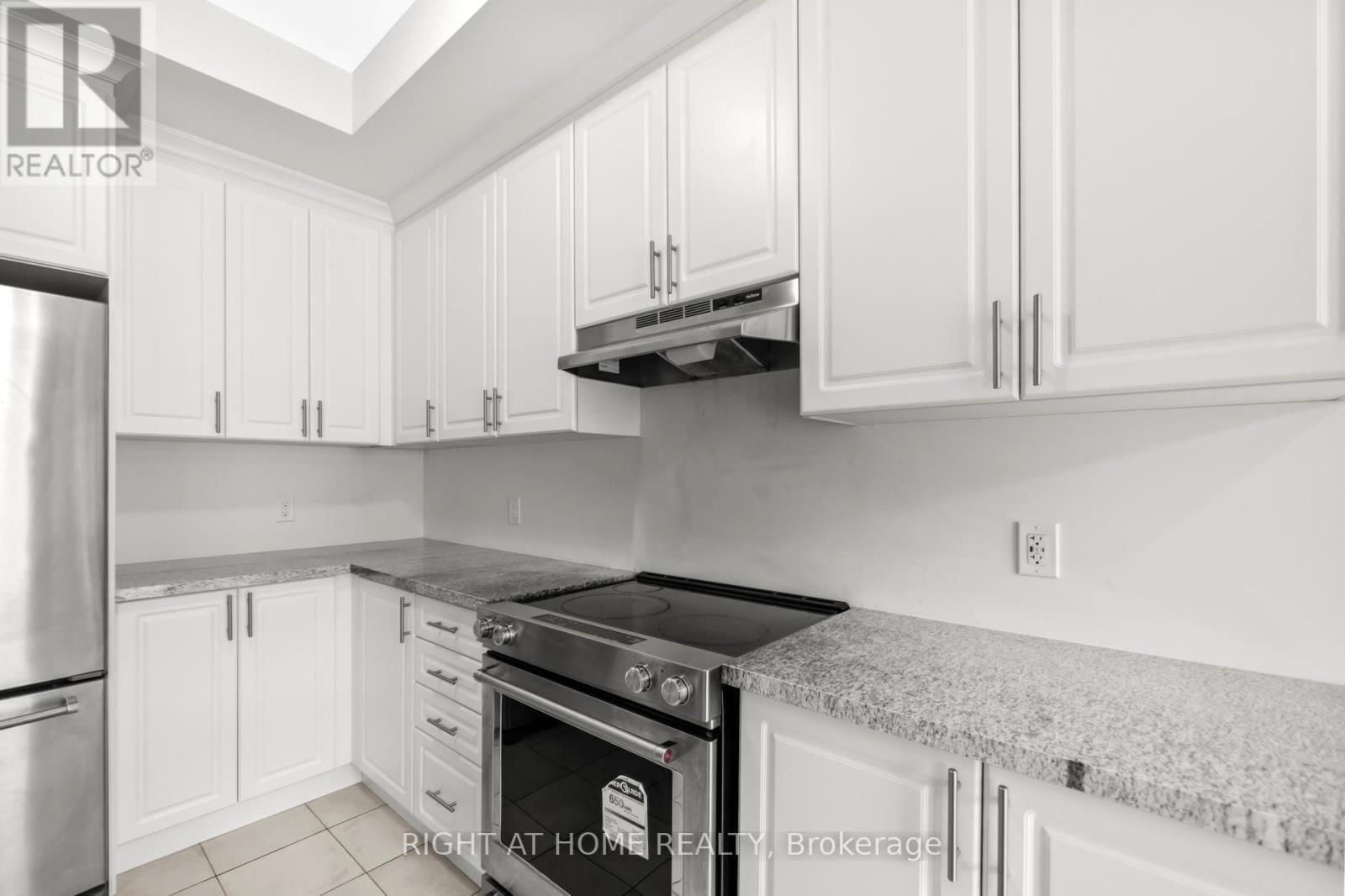 349 RAYMOND ROAD Image 21
