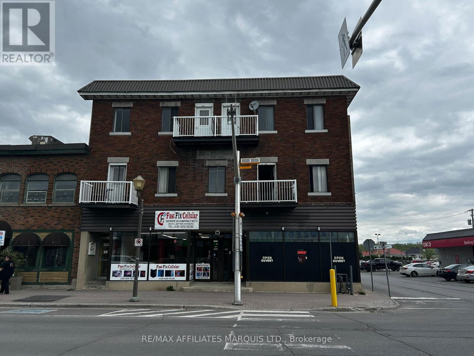253 MAIN STREET EAST Image 2