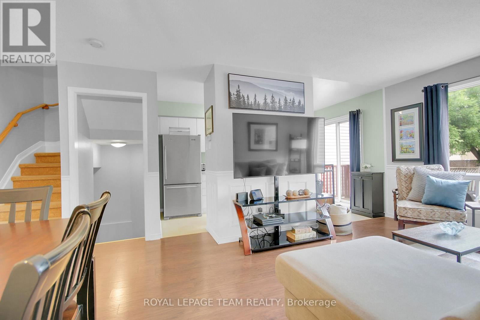 918 MALEY STREET NORTH Image 12