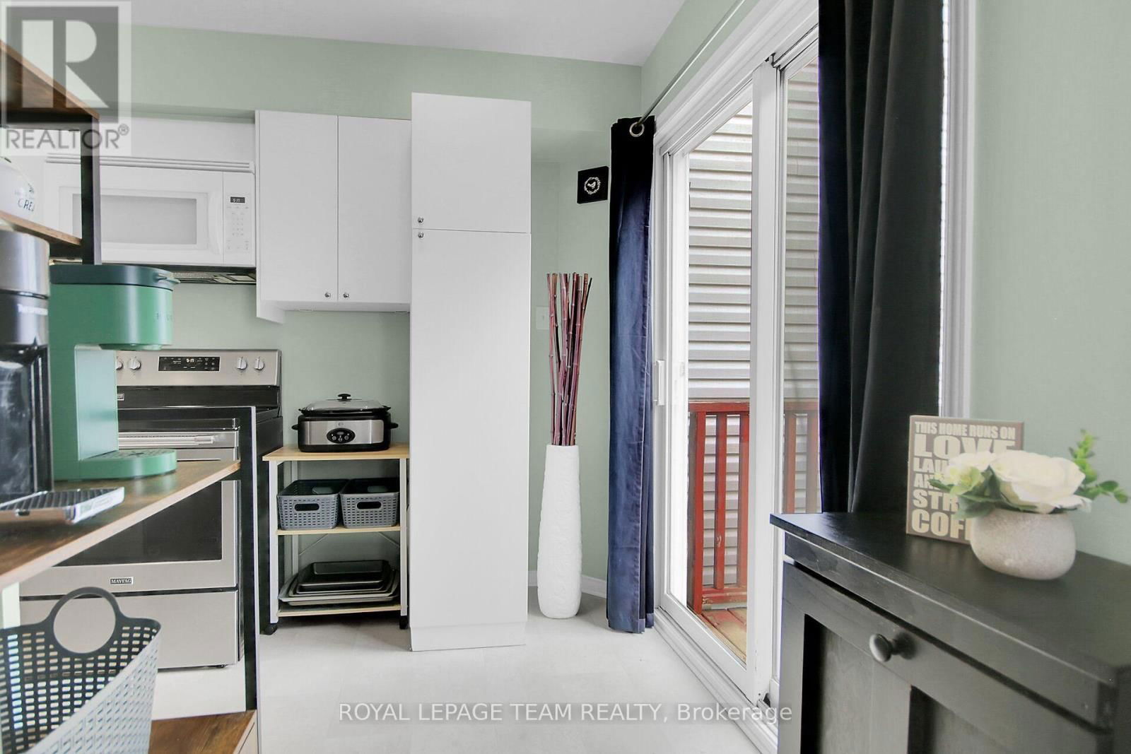 918 MALEY STREET NORTH Image 23