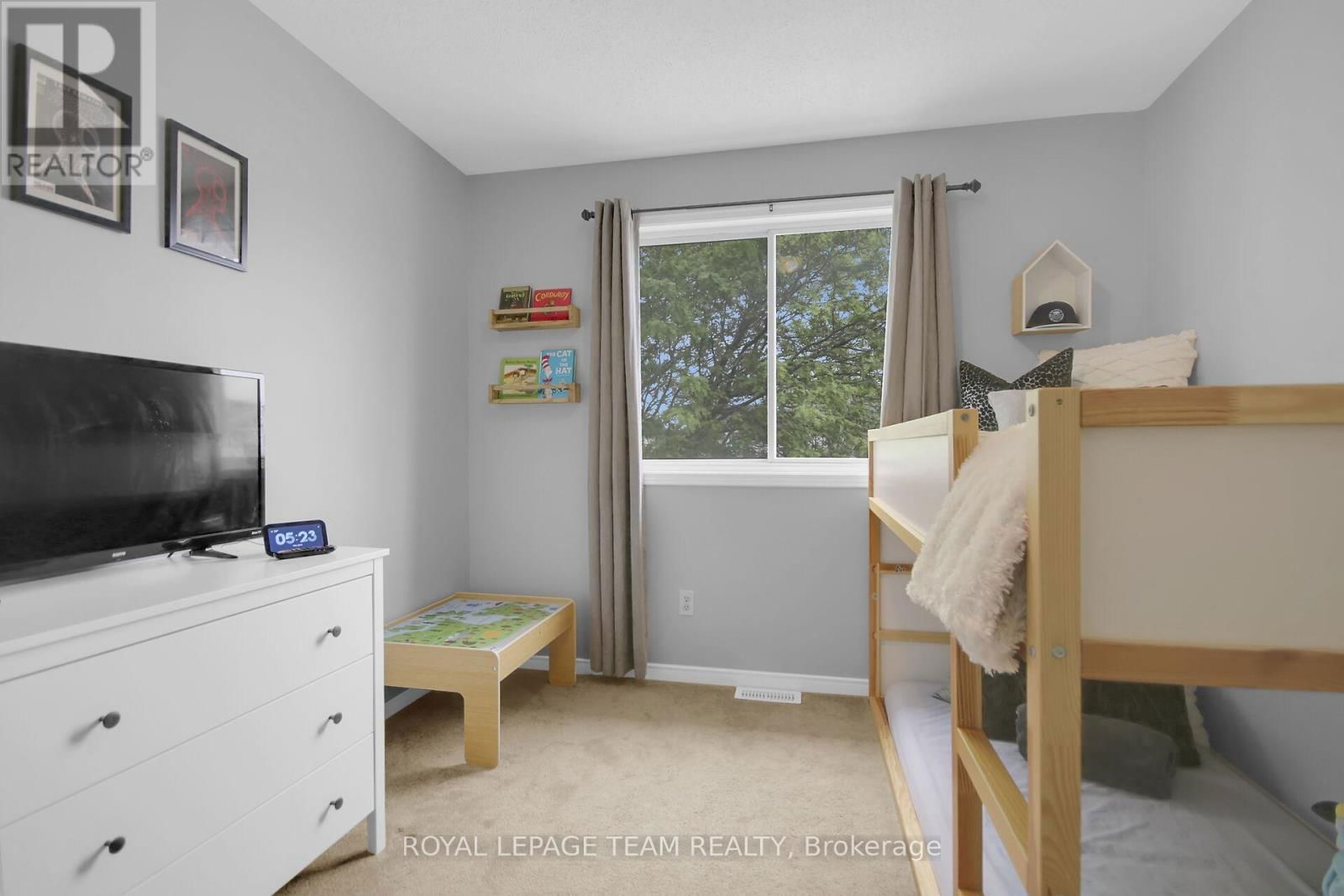 918 MALEY STREET NORTH Image 34