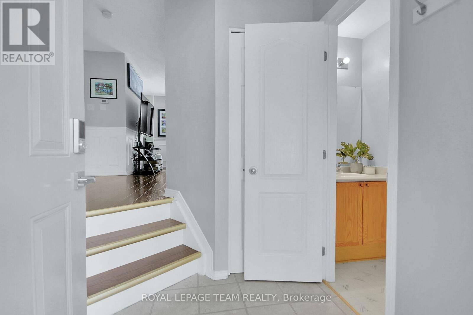 918 MALEY STREET NORTH Image 4