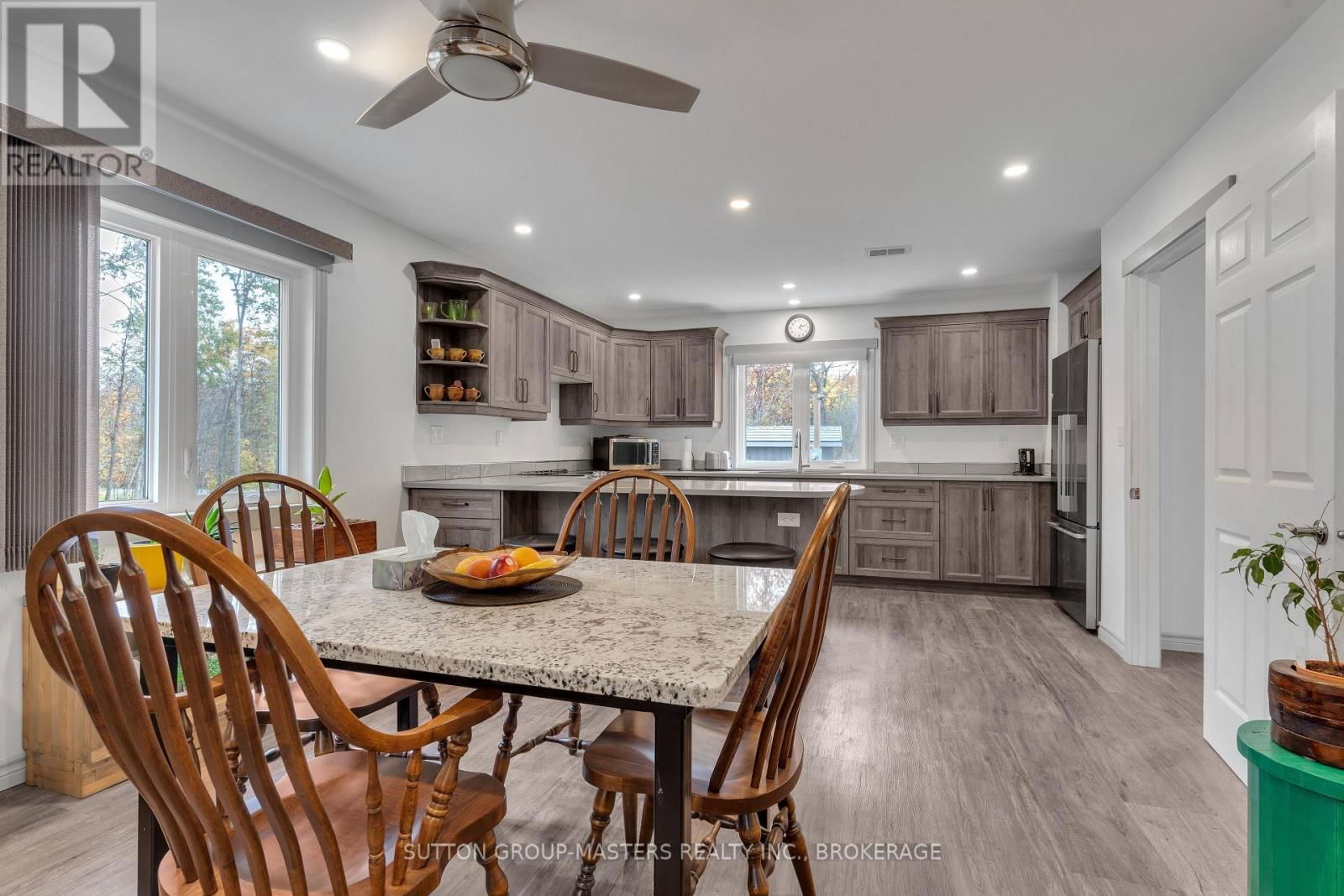 6179 NORTH SHORE ROAD Image 12