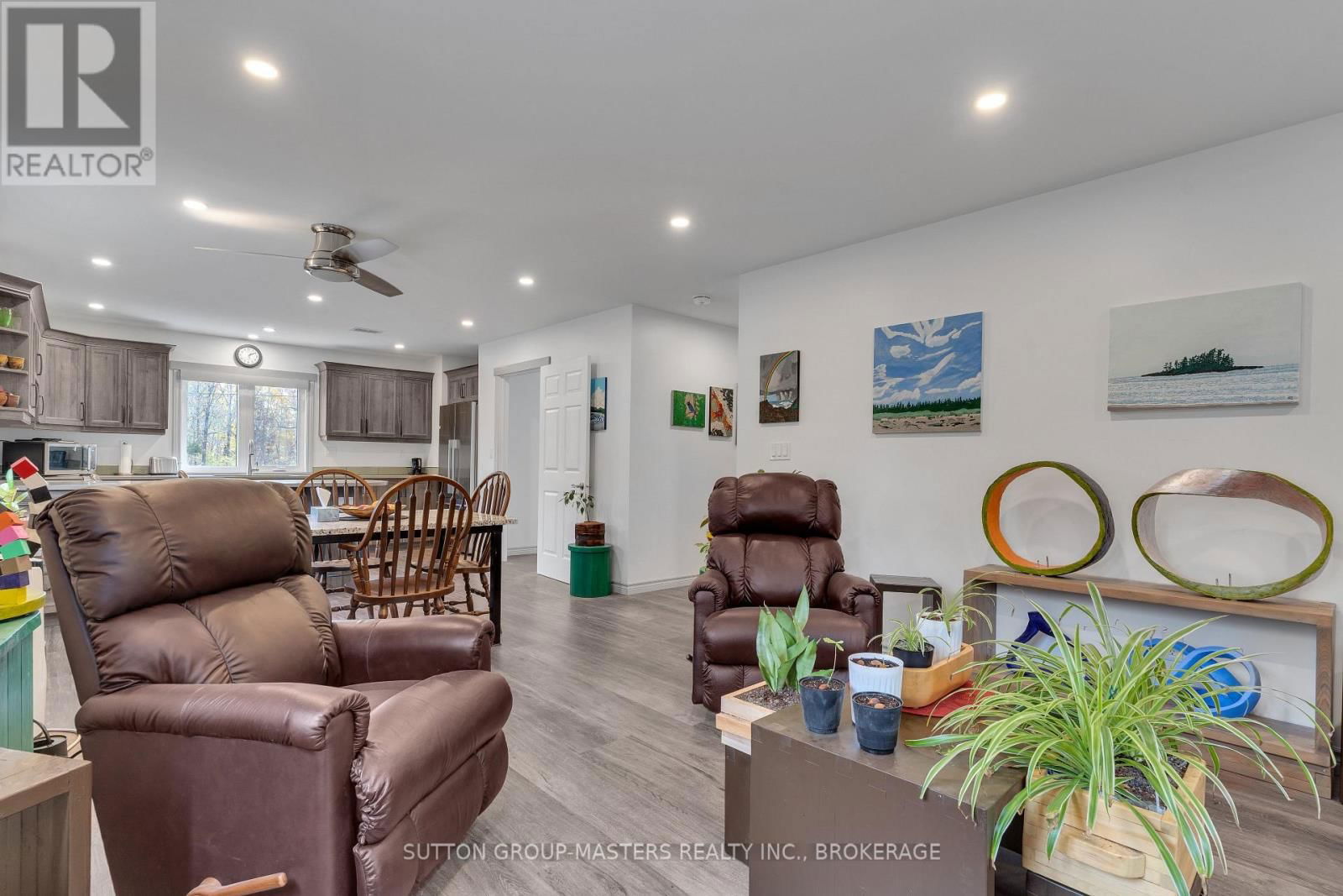 6179 NORTH SHORE ROAD Image 15