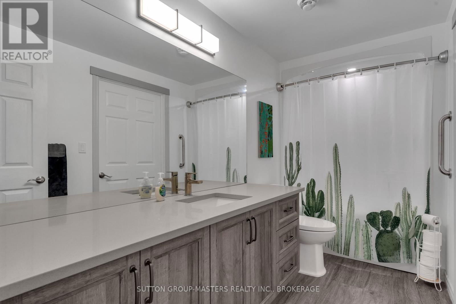 6179 NORTH SHORE ROAD Image 25