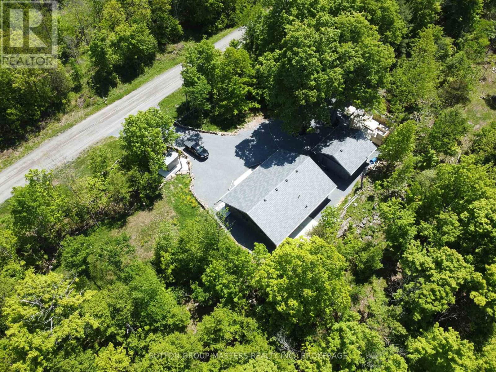 6179 NORTH SHORE ROAD Image 39