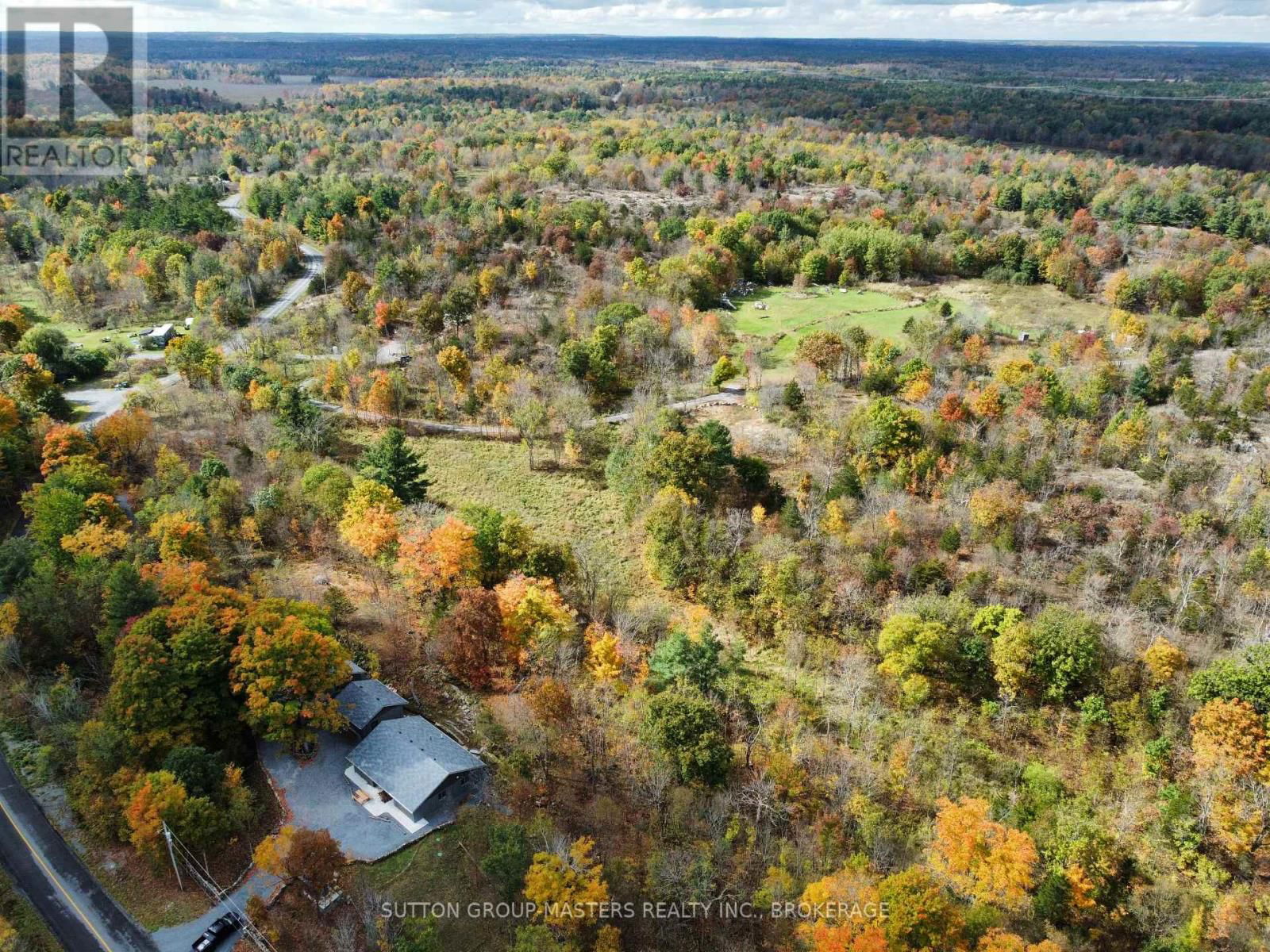 6179 NORTH SHORE ROAD Image 40