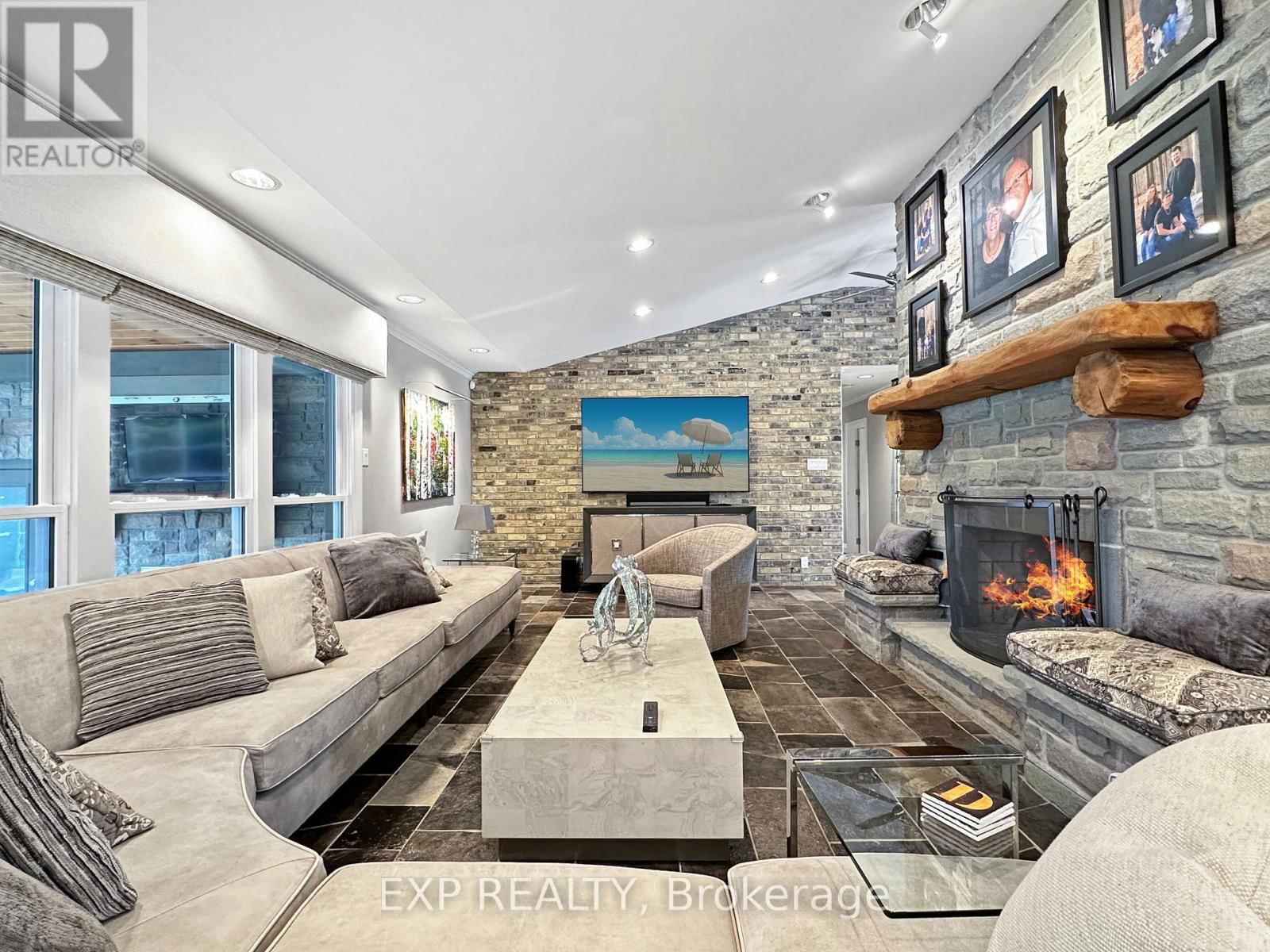 1511 GEARY AVENUE Image 12