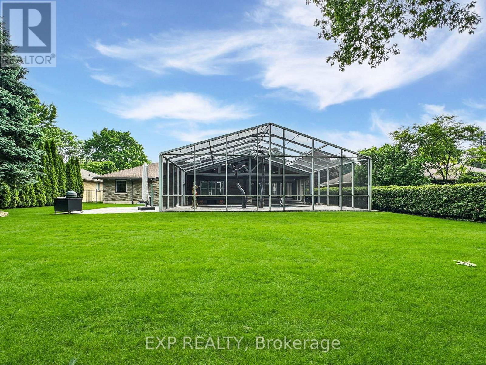 1511 GEARY AVENUE Image 28