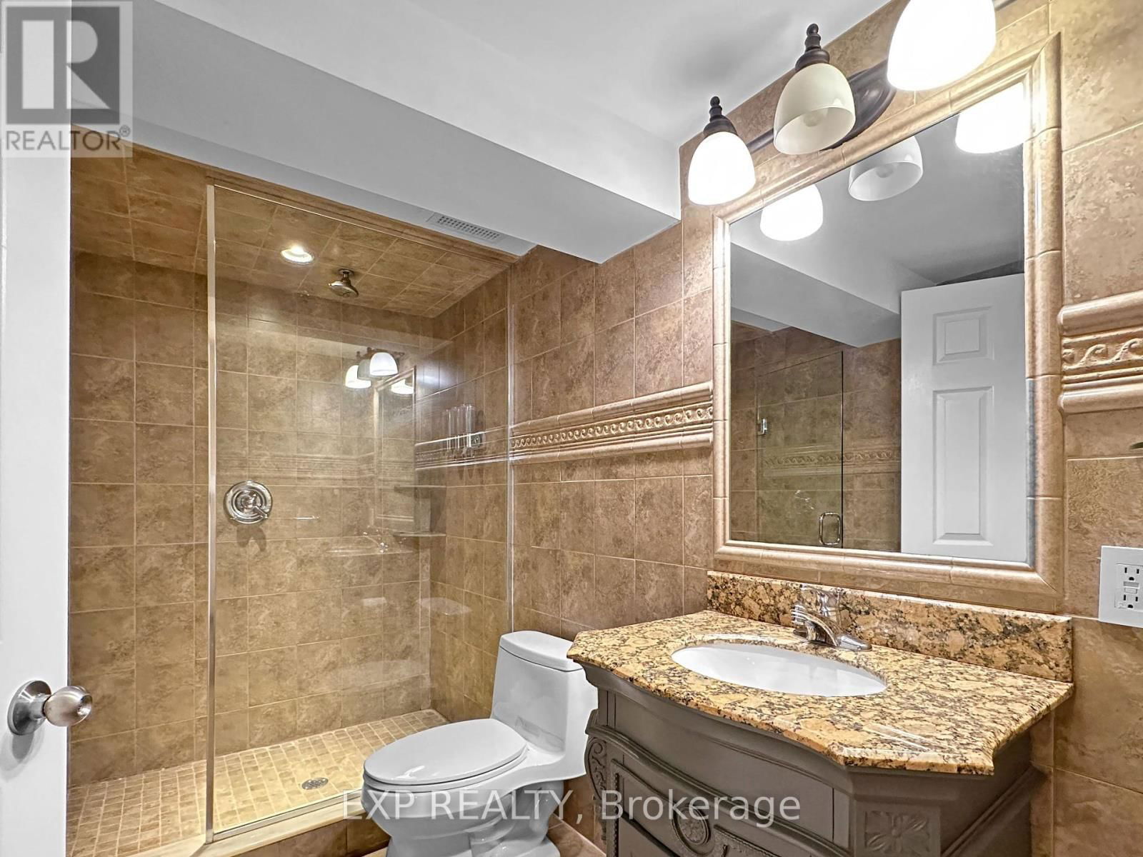1511 GEARY AVENUE Image 47