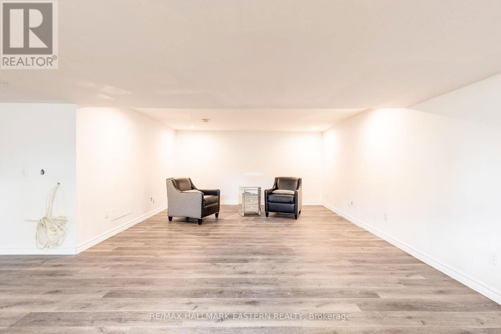 7 CRAWFORD DRIVE Image 37