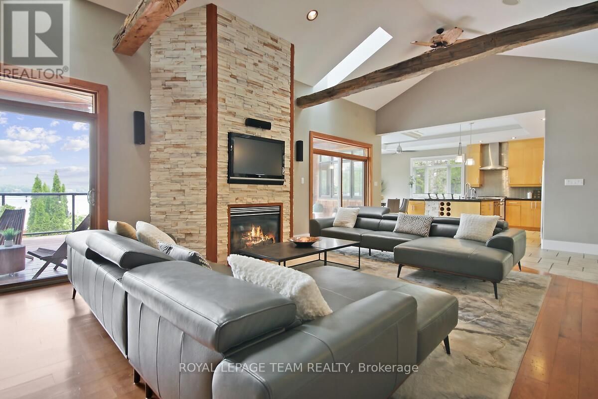 3886 ARMITAGE AVENUE Image 11