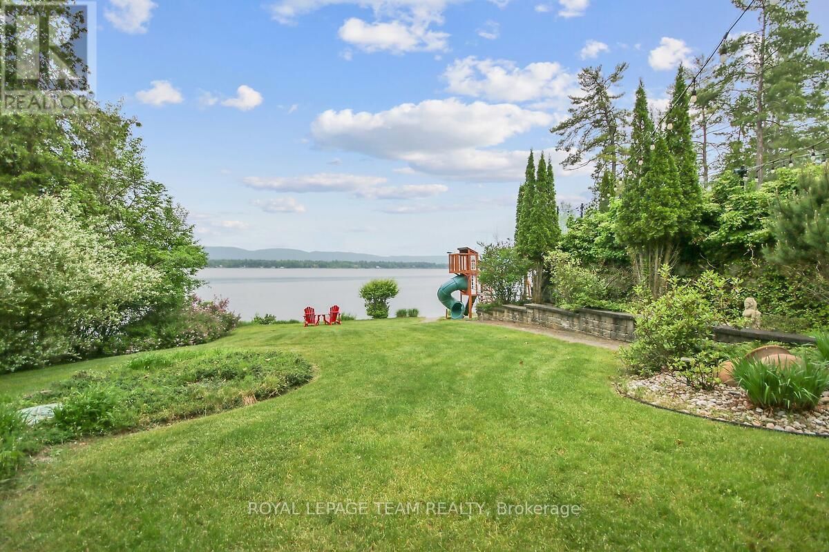 3886 ARMITAGE AVENUE Image 4