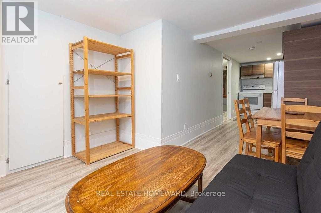 Lower - 81 SWEETLAND AVENUE Image 11