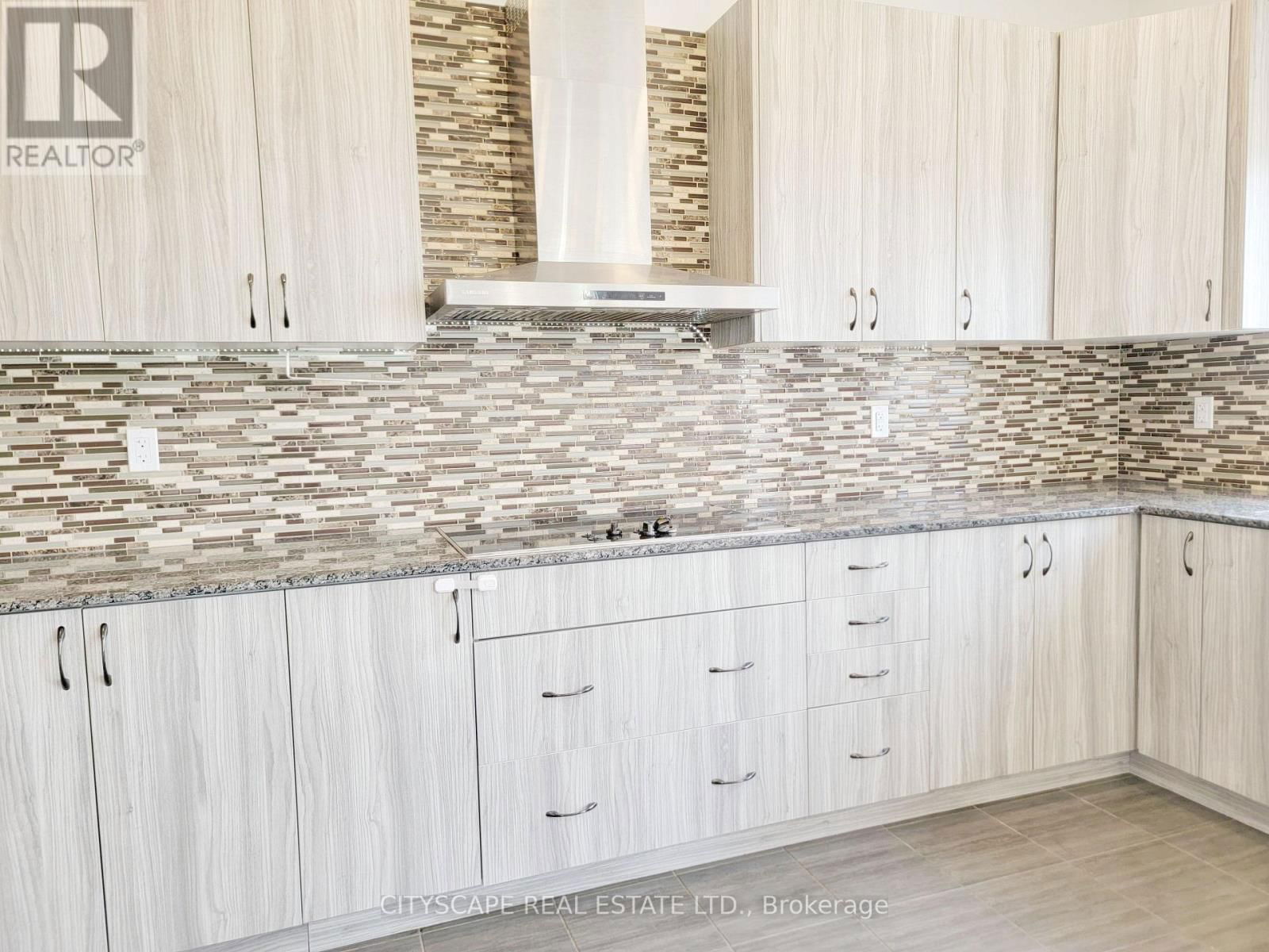 118 SEELEY AVENUE Image 16