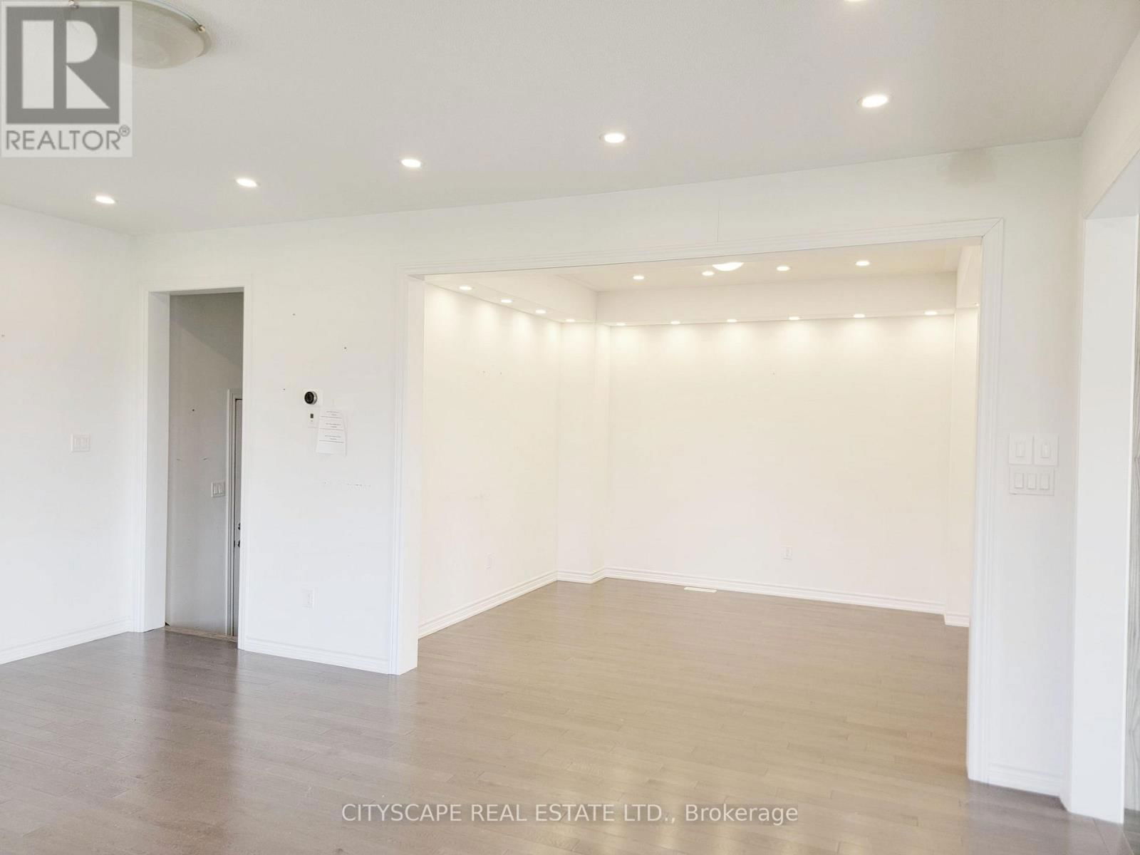 118 SEELEY AVENUE Image 24