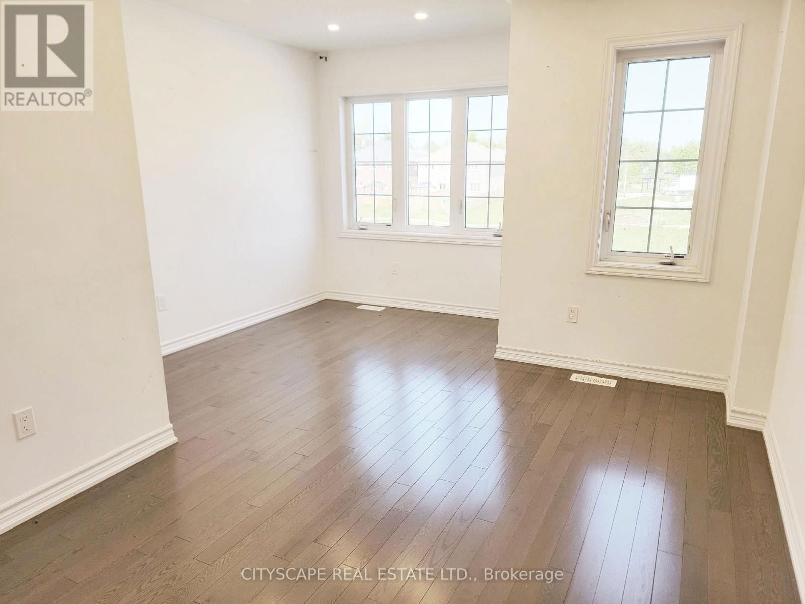 118 SEELEY AVENUE Image 37
