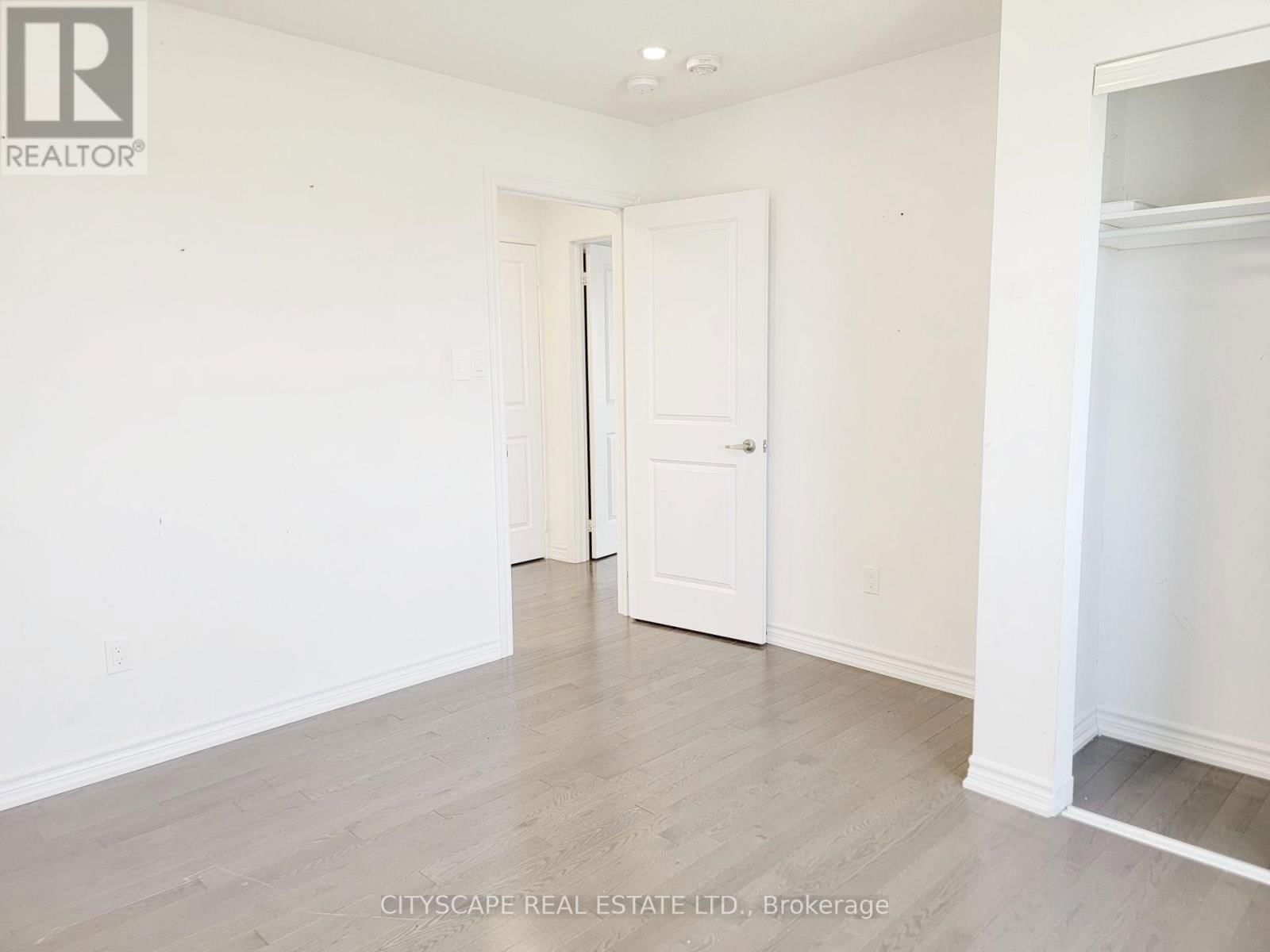 118 SEELEY AVENUE Image 38