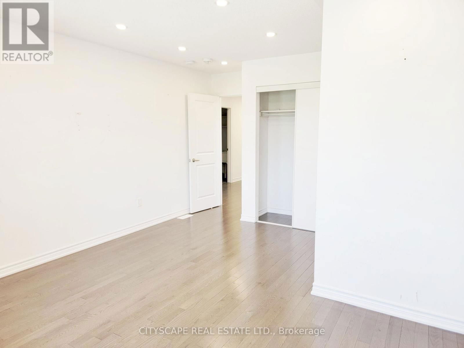118 SEELEY AVENUE Image 39