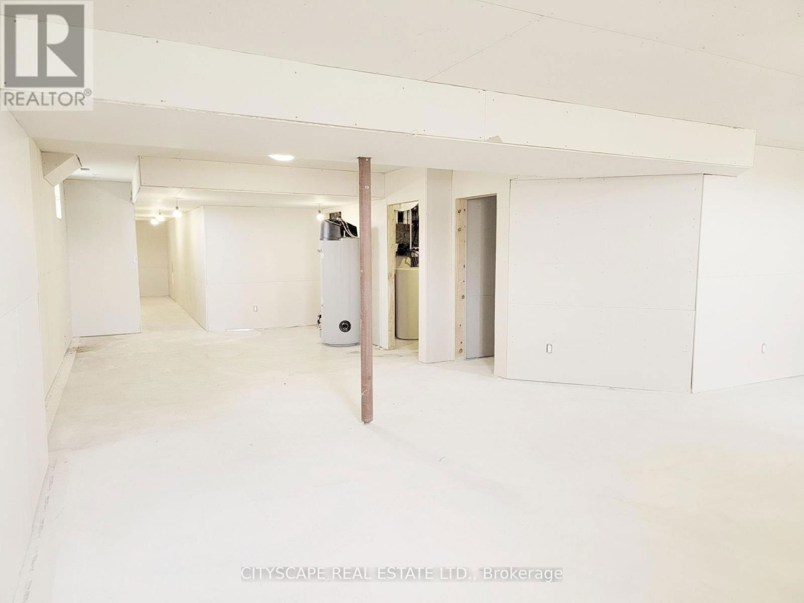 118 SEELEY AVENUE Image 43