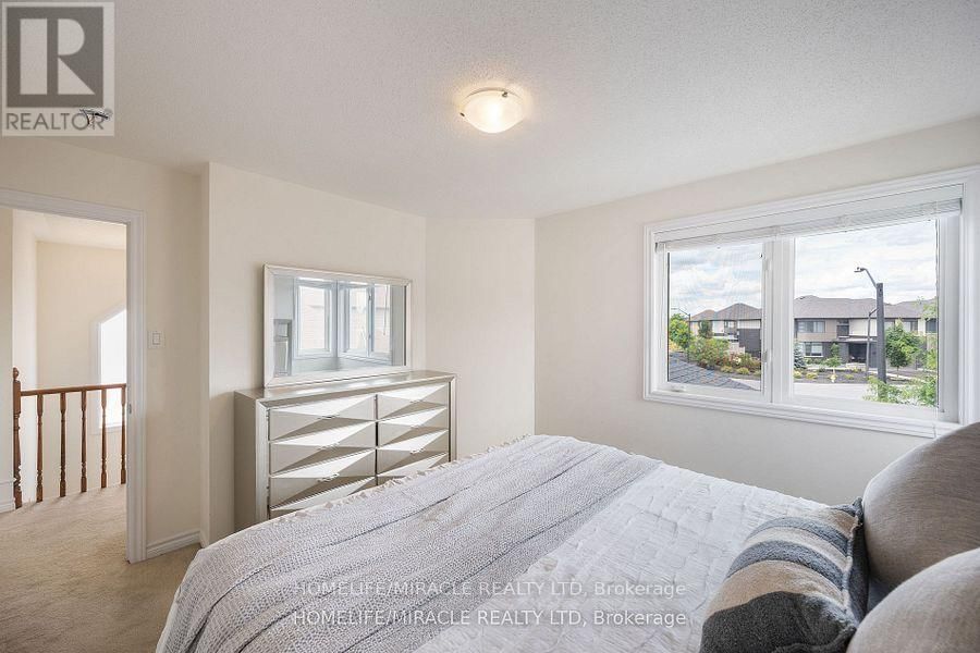 632 BRIDLEGLEN CRESCENT Image 27